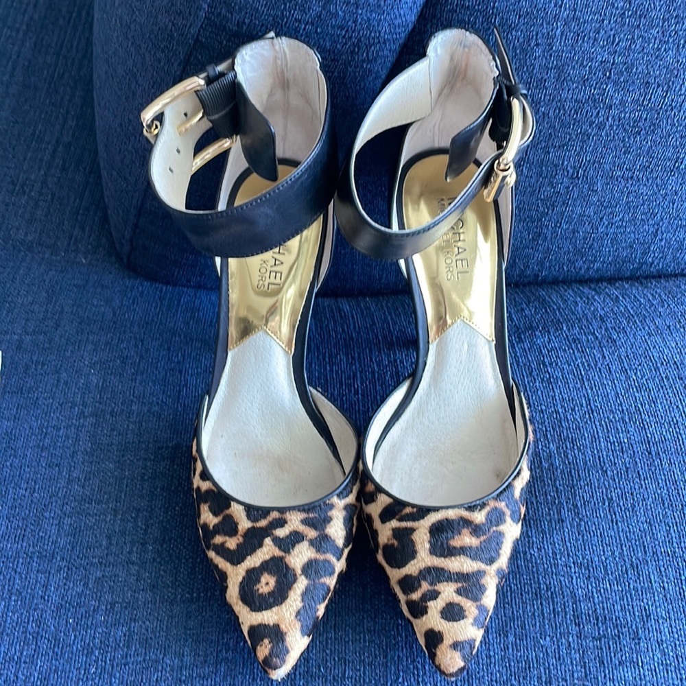 Michael Kors Brinkley with Leopard Hair and Leather Back and Ankle Strap. - Picture 2 of 7